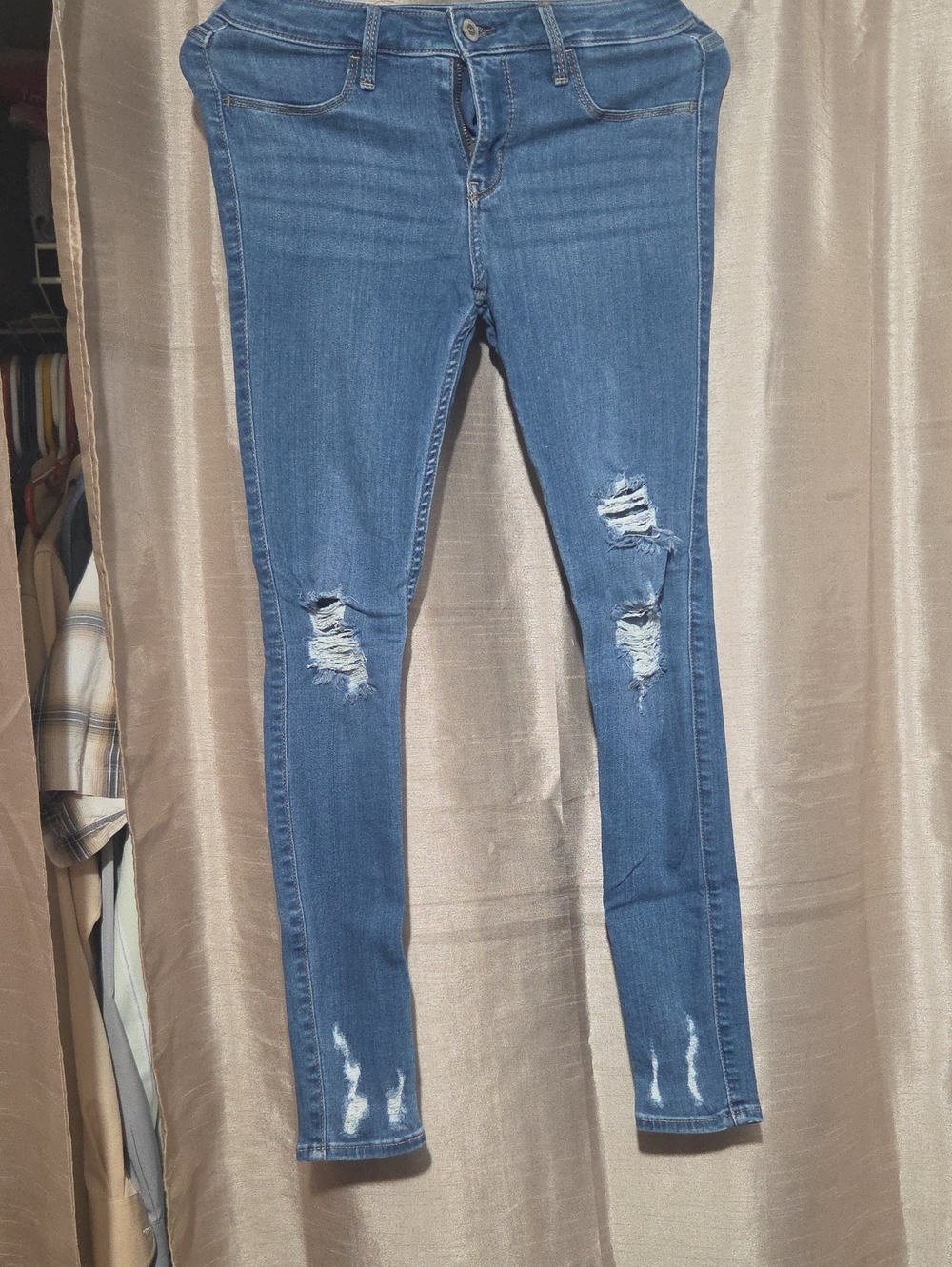 Hollister Medium Blue Ripped Skinny Jeans